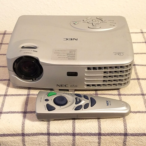 Nec lt20 projector with carry - nec,